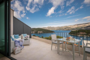 Green Hill Penthouse apartment